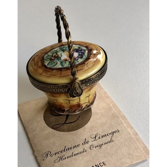 Peint Main LIMOGES HandPainted Pear Clasp FRUIT BASKET Copper Hinged Trinket Box - Picture 1 of 5